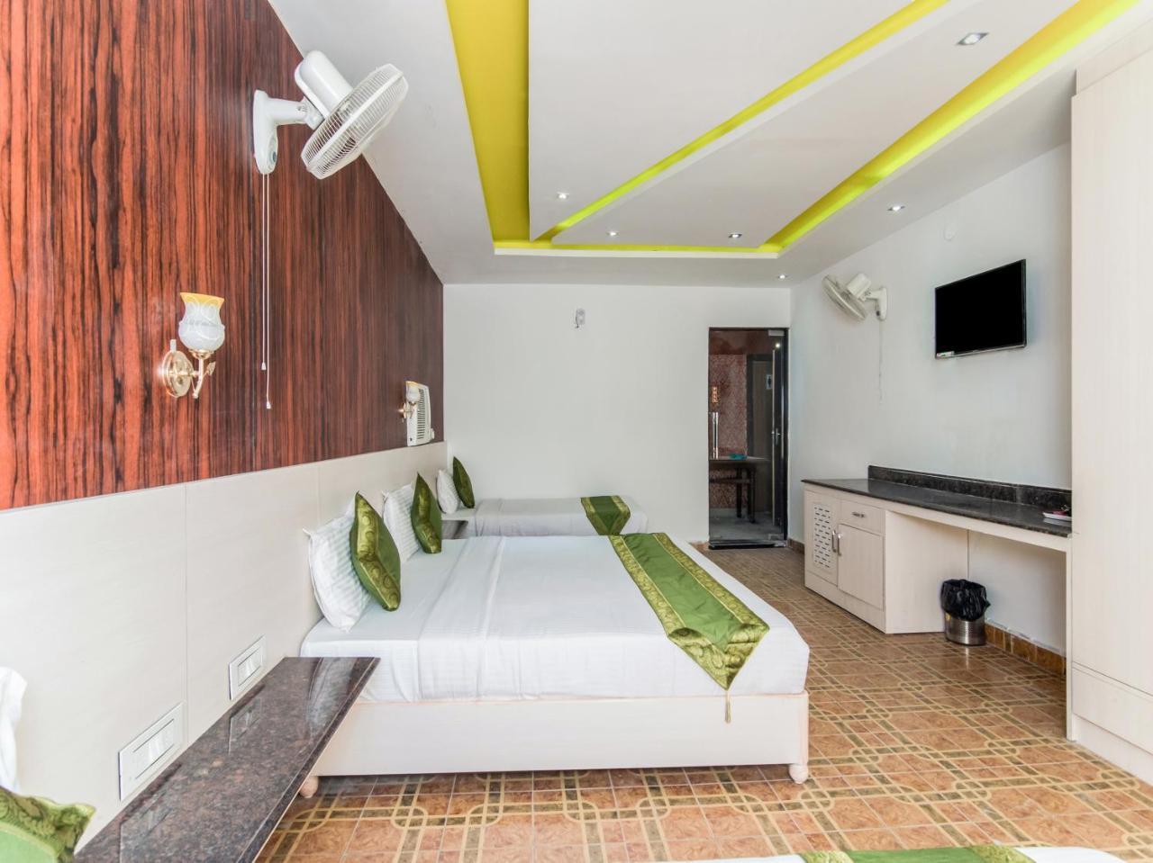 Citi Club Hotell Kānpur Eksteriør bilde