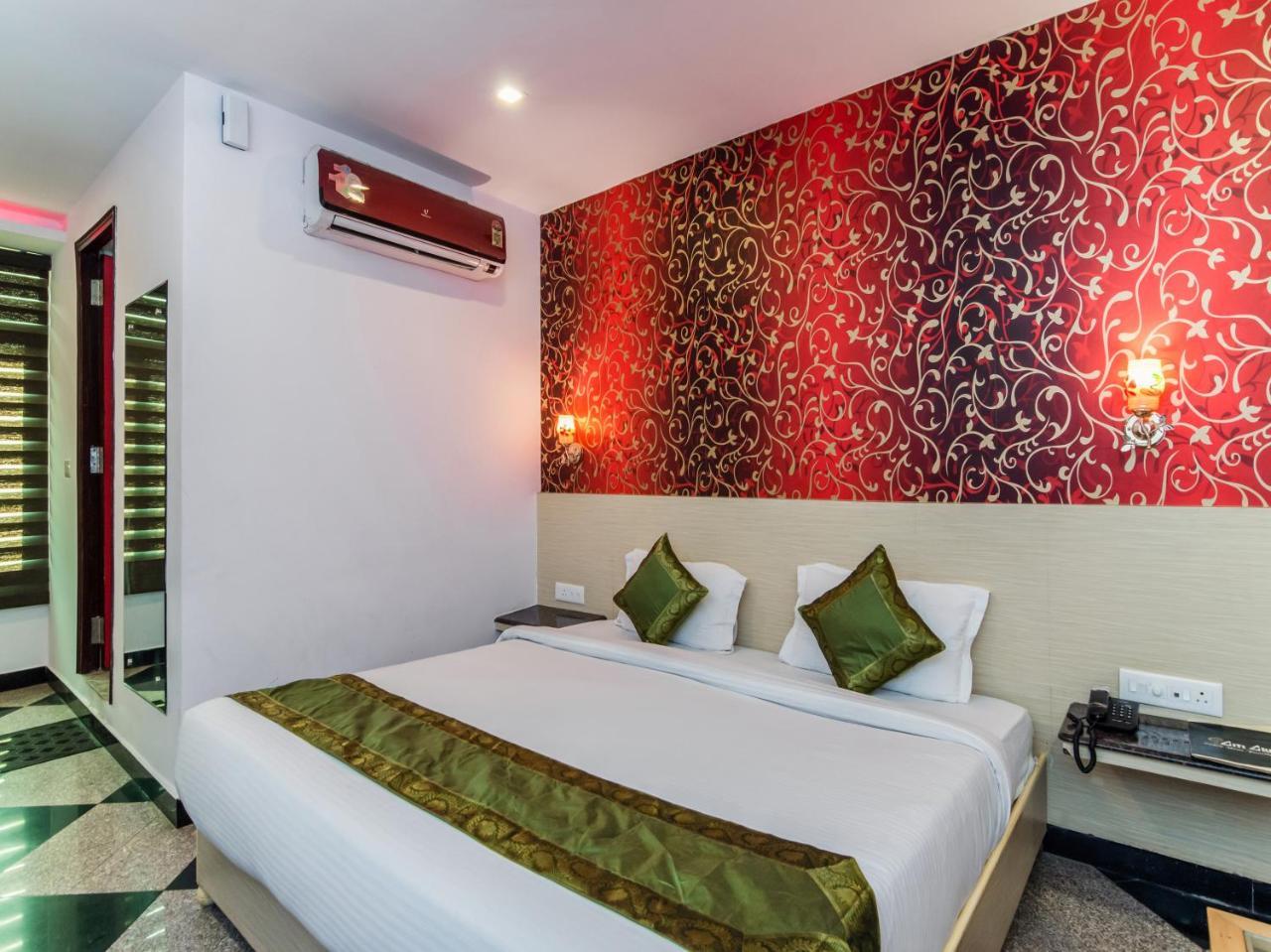 Citi Club Hotell Kānpur Eksteriør bilde