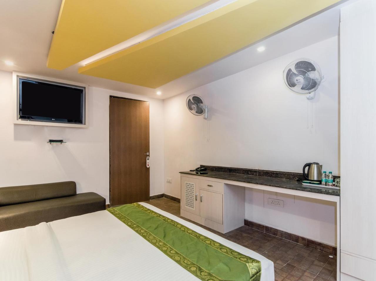 Citi Club Hotell Kānpur Eksteriør bilde