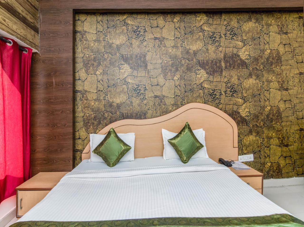 Citi Club Hotell Kānpur Eksteriør bilde