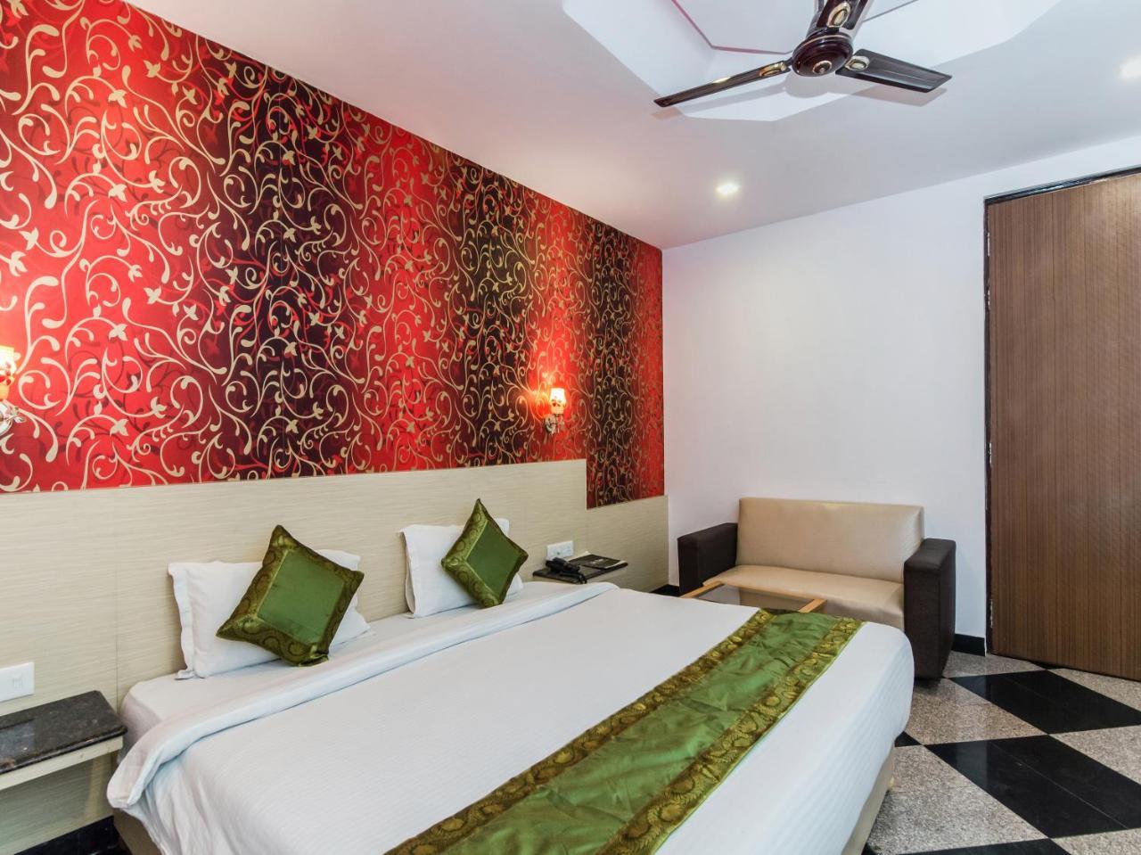 Citi Club Hotell Kānpur Eksteriør bilde