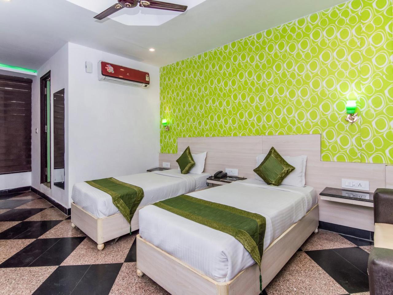 Citi Club Hotell Kānpur Eksteriør bilde