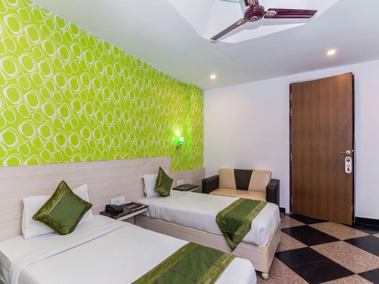 Citi Club Hotell Kānpur Eksteriør bilde