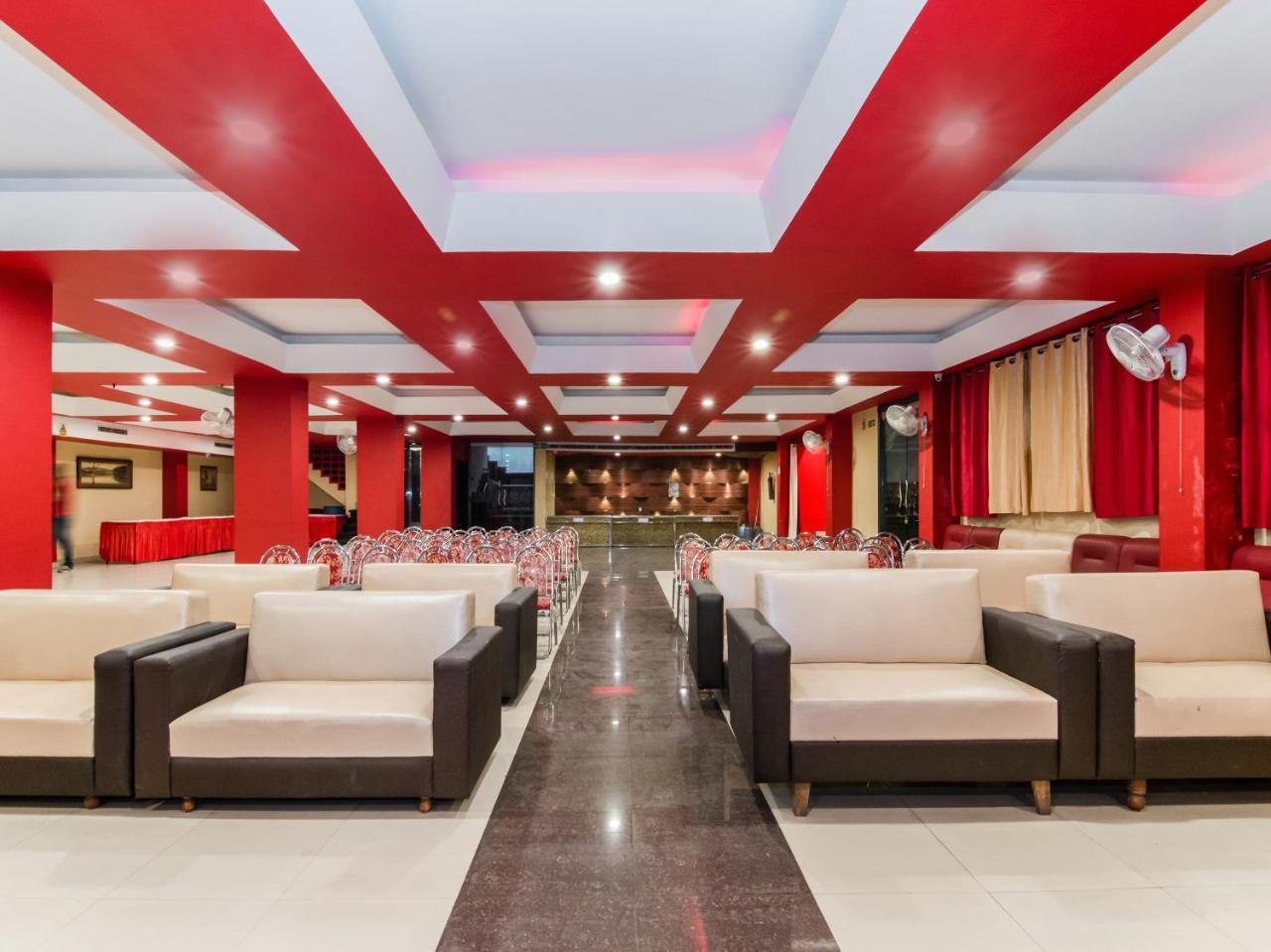 Citi Club Hotell Kānpur Eksteriør bilde