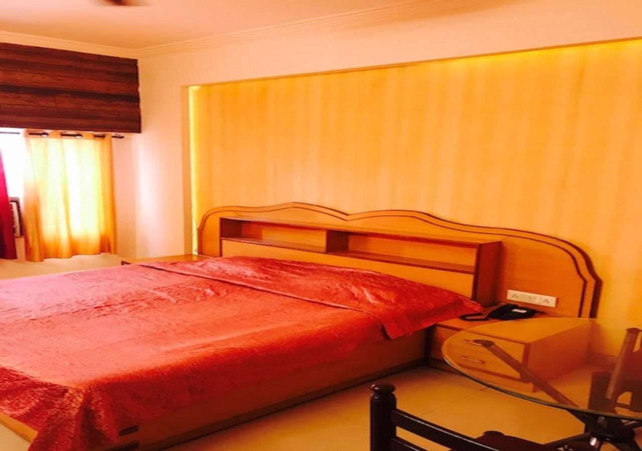 Citi Club Hotell Kānpur Eksteriør bilde